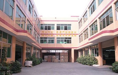 專業(yè)為客戶提供脫模、防銹、清洗、潤滑等注塑(壓鑄)模具護理潤滑產(chǎn)品技術解決方案的優(yōu)質(zhì)服務商 。環(huán)保型產(chǎn)品:塑膠脫模劑、工模防銹劑、模具清洗劑、模具防銹劑、頂針,工廠,廠商-東莞市龍翔模具潤滑油